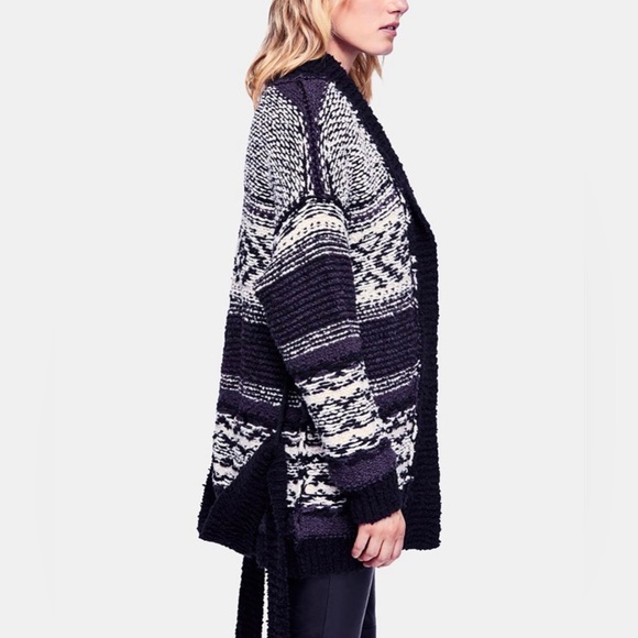 Free People Cozy Cabin Cardigan wrap style w belt Size XS Excellent Condition - Picture 4 of 16